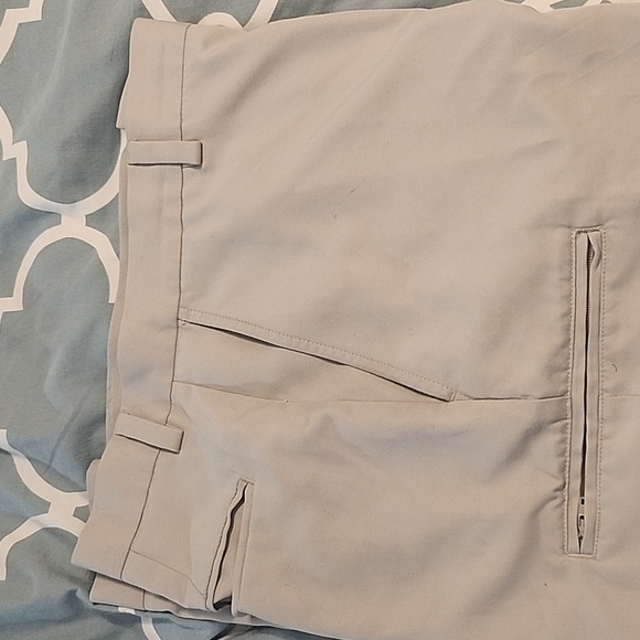 GrandSlam Khaki Active Waist Flat Front Golf Shorts - Picture 6 of 9